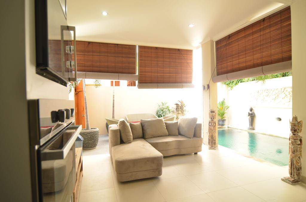 Villa Ngetis Sanur  Exterior photo