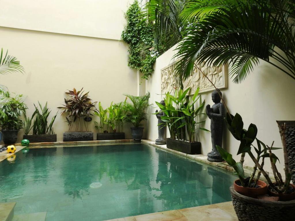Villa Ngetis Sanur  Exterior photo