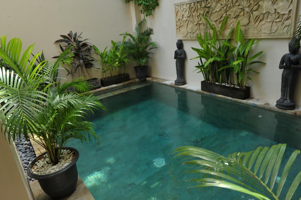 Villa Ngetis Sanur  Exterior photo